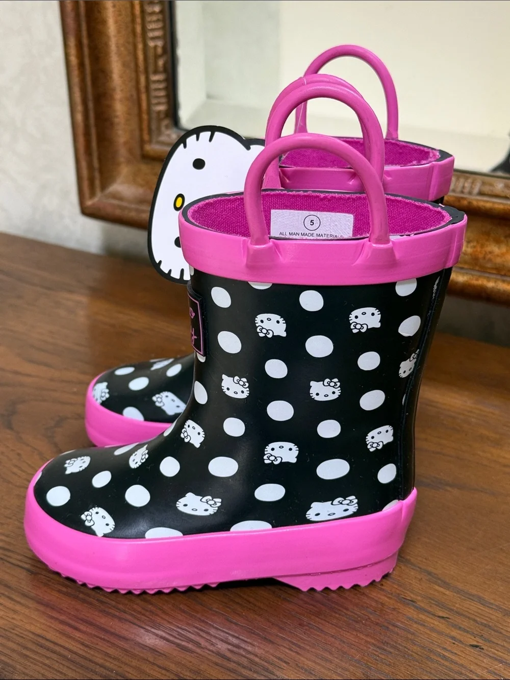 Hello Kitty Black, White & Pink Polka Dot Rain Boots. Size 5.